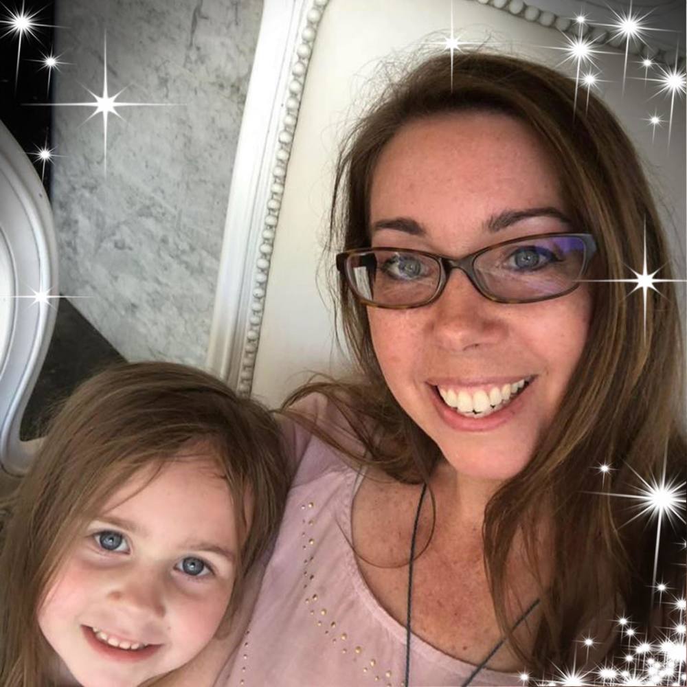 Meet your Posher, Amity